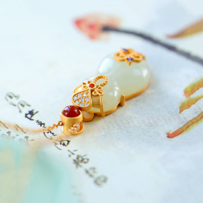 Stunning Gold Piece for Daily Wear