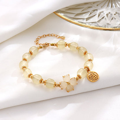 Classic Silver Bracelet with Timeless Appeal