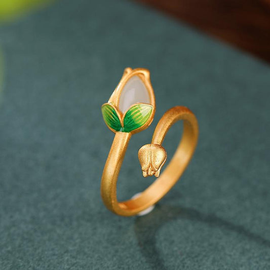 Beautiful Gold Set with Unique Style