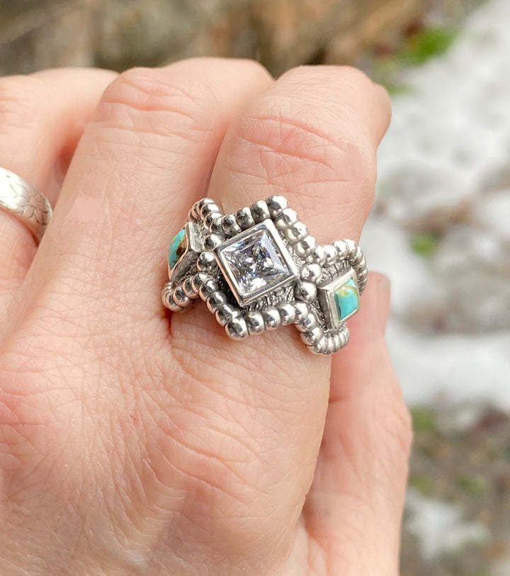 Elegant Silver Ring for Every Occasion