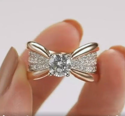 Beautiful Gold Ring with Unique Style