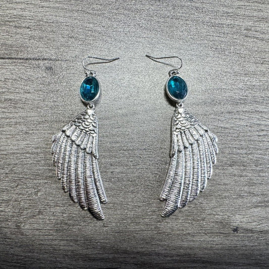 Elegant Silver Earring for Every Occasion