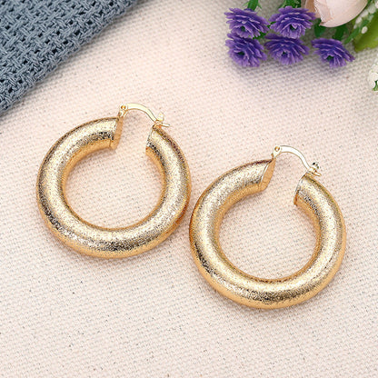 Charming Piece for Any Occasion