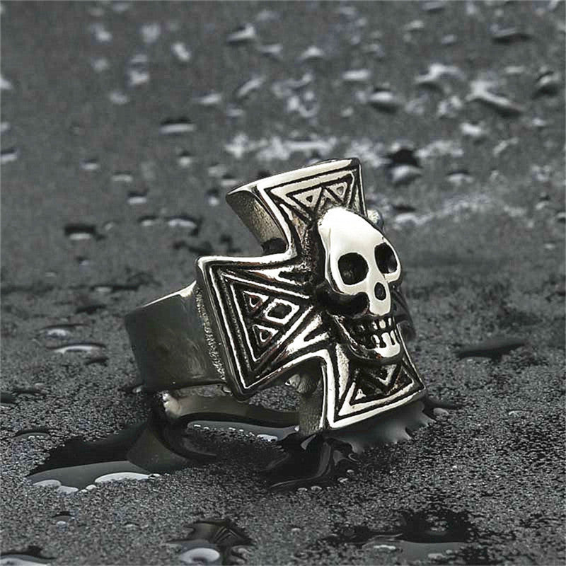 Classic Ring with Timeless Appeal