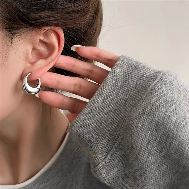 Classic Earring with Timeless Appeal