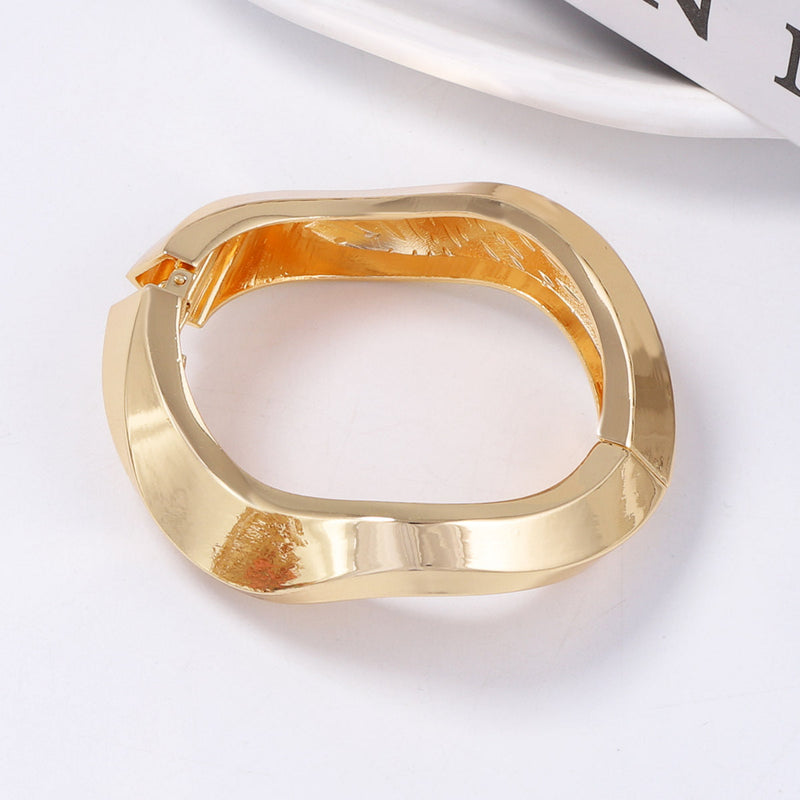 Classic Bracelet with Timeless Appeal