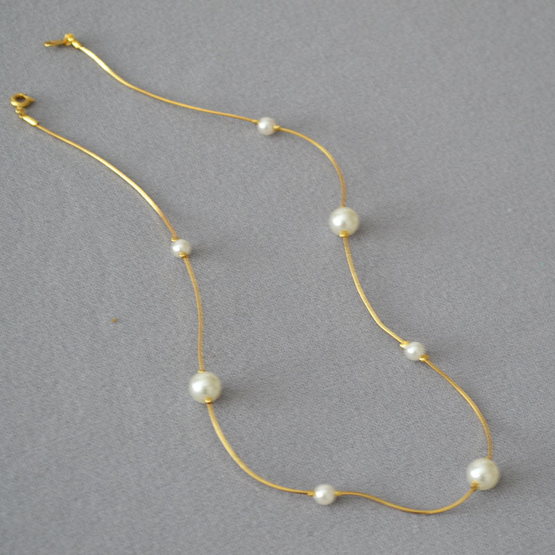 Beautiful Pearl Necklace with Unique Style