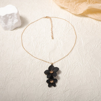 Classic Necklace with Timeless Appeal