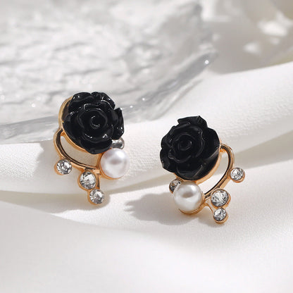 Delicate Artisan Pearl Earring