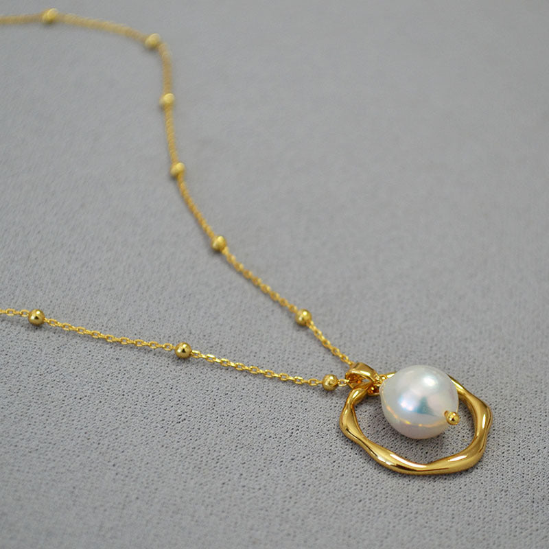Elegant Pearl Necklace for Every Occasion