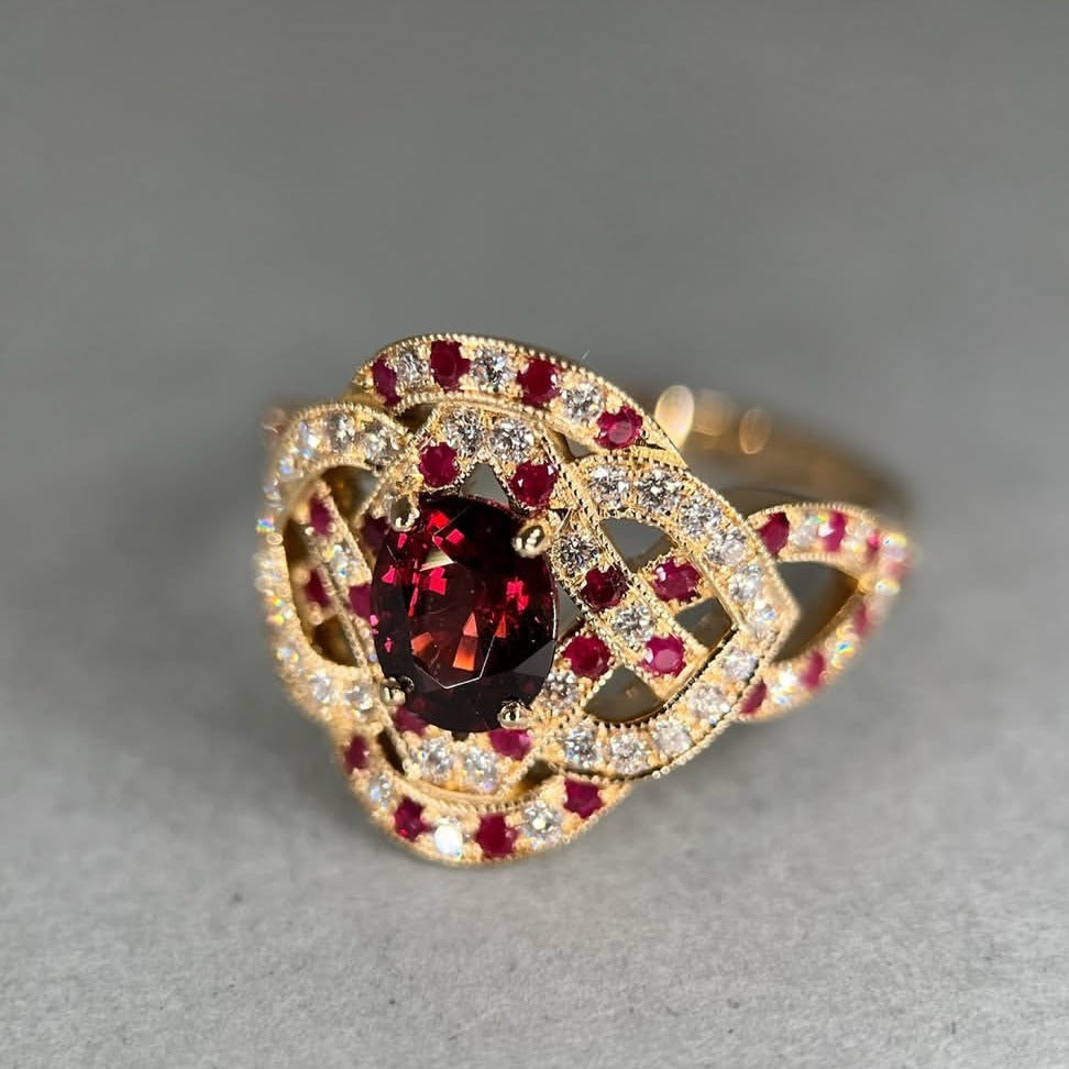 Stunning Gold Ring for Daily Wear