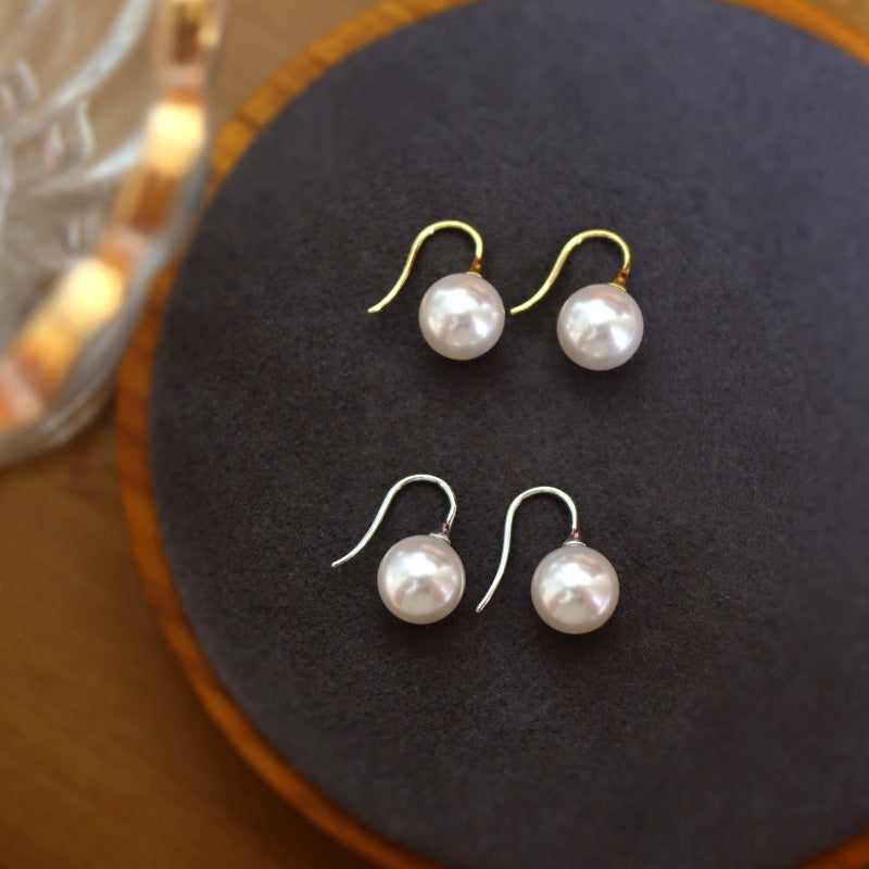 Romantic Pearl Earring for Special Moments