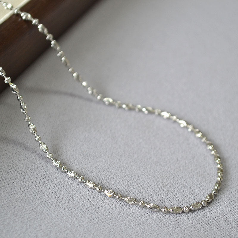 Beautiful Gold Necklace with Unique Style