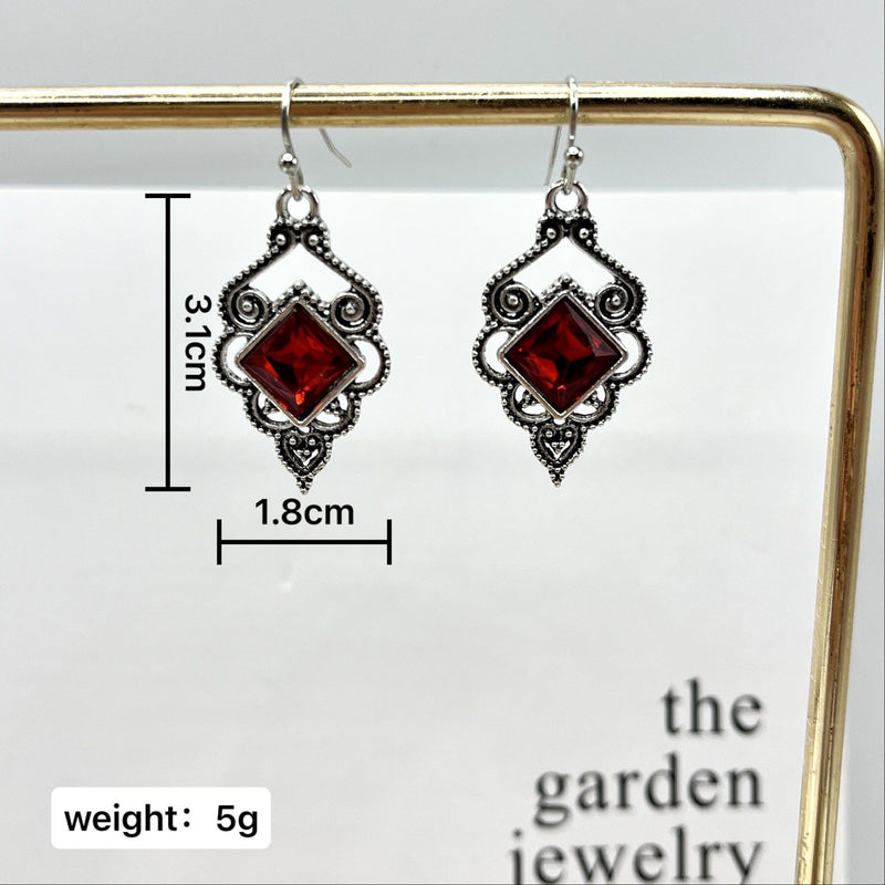 Stunning Silver Earring for Daily Wear