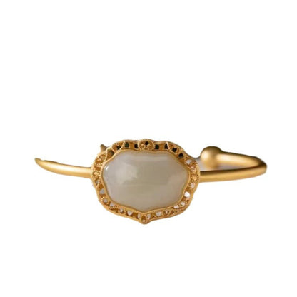 Beautiful Gold Bracelet with Unique Style