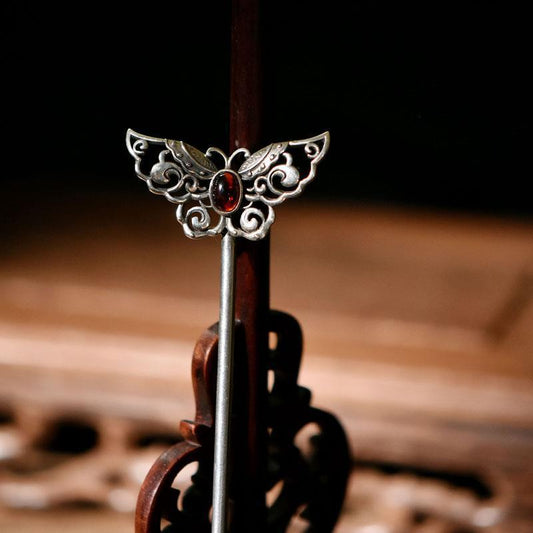 Romantic Silver Piece for Special Moments