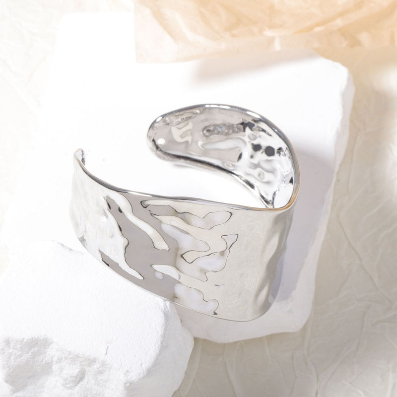 Romantic Bracelet for Special Moments