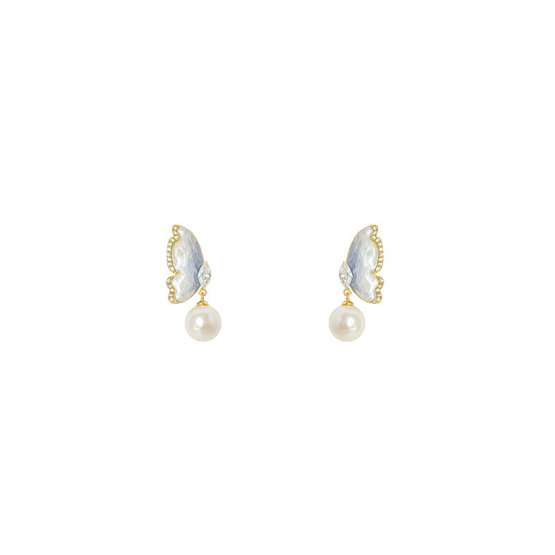 Romantic Pearl Earring for Special Moments