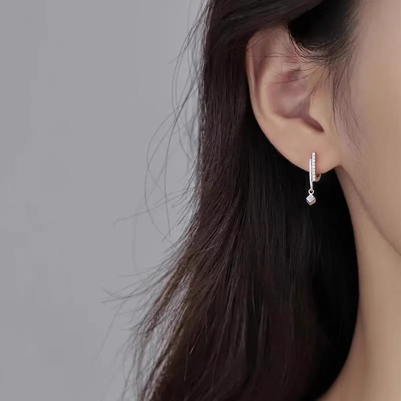 Romantic Earring for Special Moments