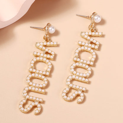 Classic Pearl Earring with Timeless Appeal