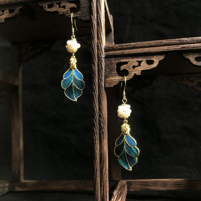 Charming Pearl Earring for Any Occasion