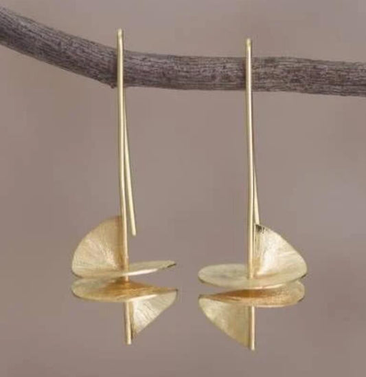 Romantic Earring for Special Moments