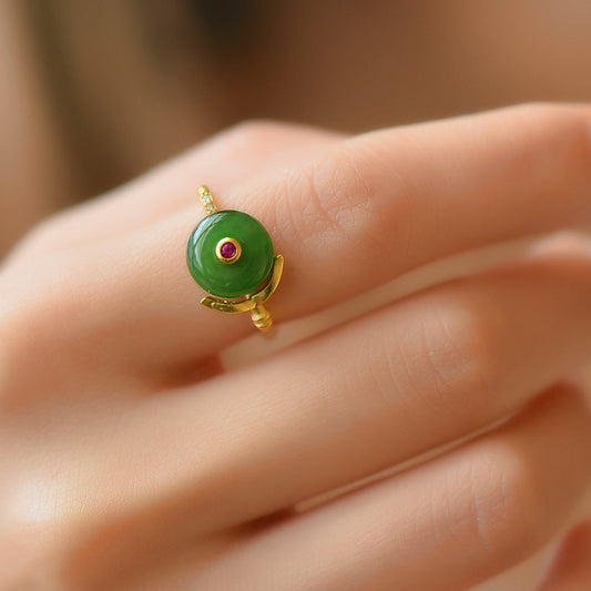 Stunning Gold Ring for Daily Wear
