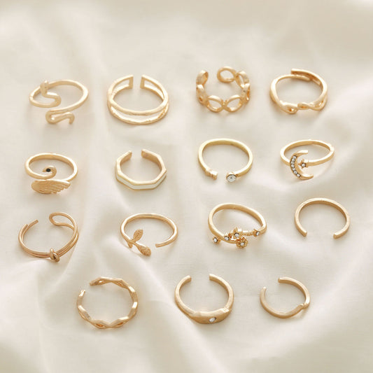 Stunning Gold Set for Daily Wear
