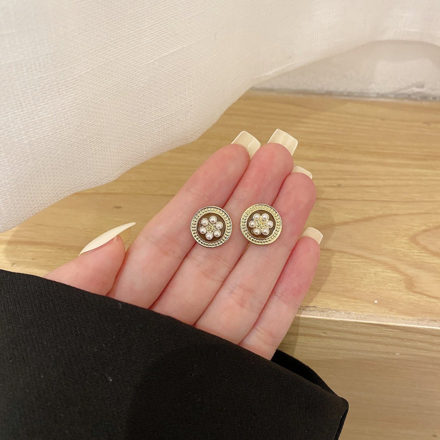 Elegant Pearl Earring for Every Occasion