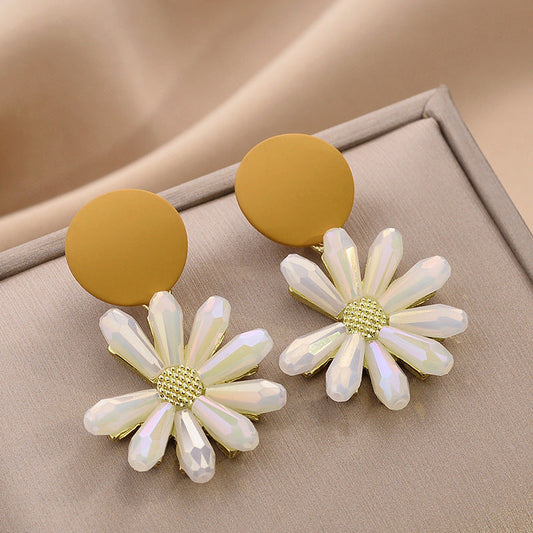Elegant Silver Earring for Every Occasion