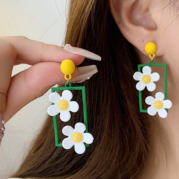 Romantic Earring for Special Moments