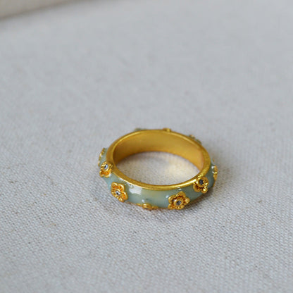 Beautiful Gold Ring with Unique Style