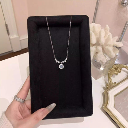 Beautiful Necklace with Unique Style