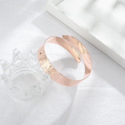 Elegant Gold Bracelet for Every Occasion