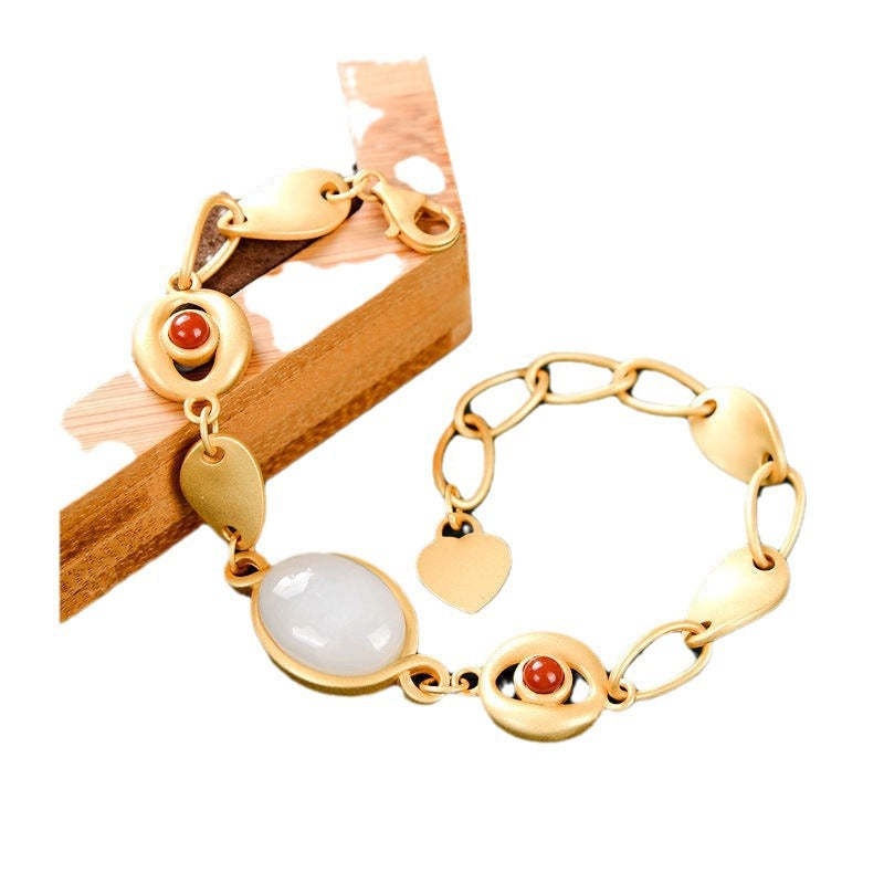 Romantic Gold Bracelet for Special Moments