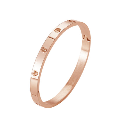 Stunning Bracelet for Daily Wear