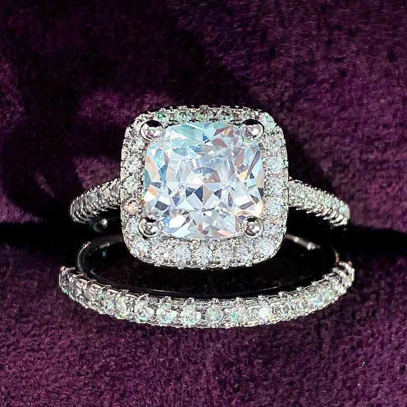 Beautiful Set with Unique Style