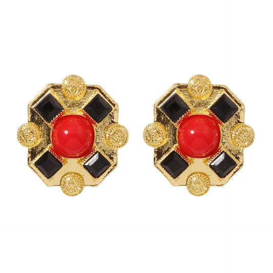 Charming Earring for Any Occasion