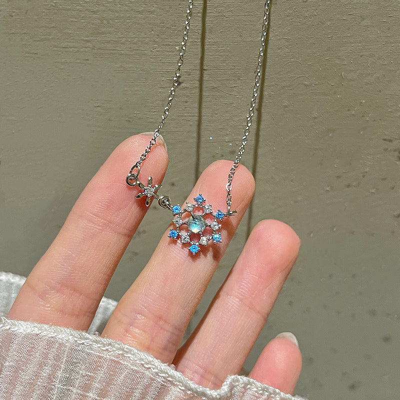 Beautiful Necklace with Unique Style
