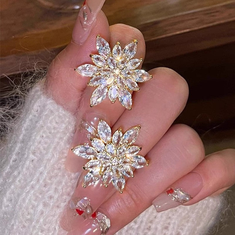 Elegant Earring for Every Occasion