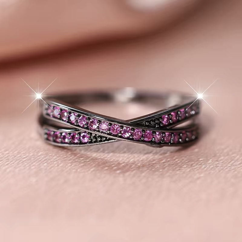 Classic Silver Ring with Timeless Appeal