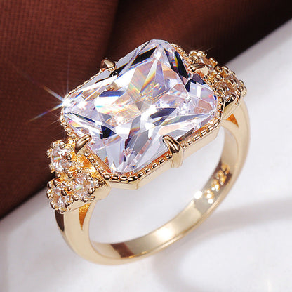 Beautiful Gold Ring with Unique Style