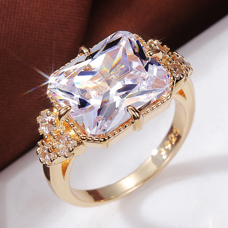 Beautiful Gold Ring with Unique Style