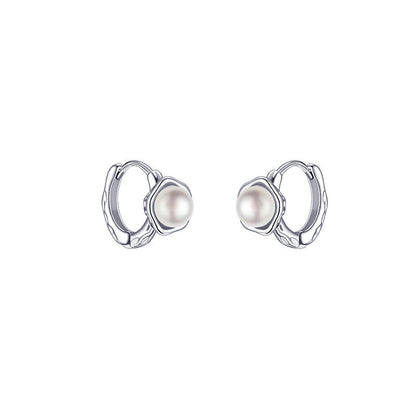 Stunning Pearl Earring for Daily Wear