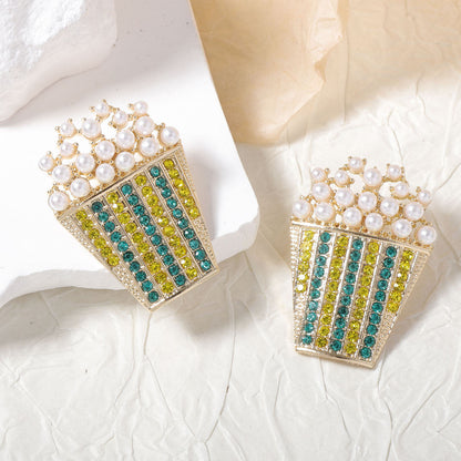 Charming Pearl Earring for Any Occasion