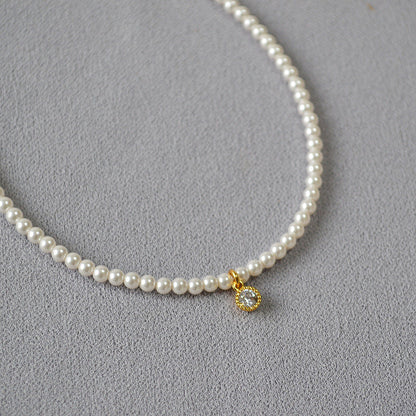 Romantic Pearl Necklace for Special Moments