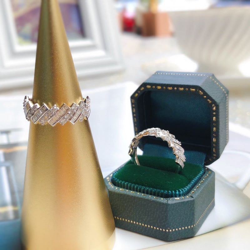 Romantic Bracelet for Special Moments