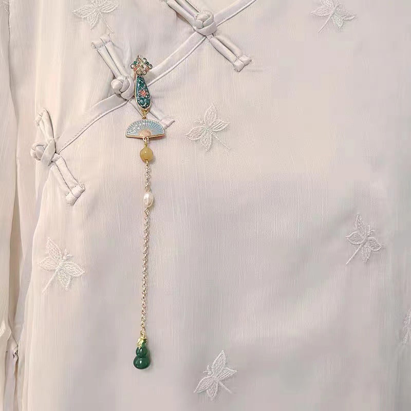 Classic Pearl Pendant with Timeless Appeal