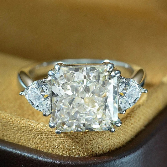 Elegant Ring for Every Occasion