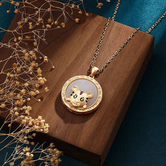 Charming Gold Necklace for Any Occasion